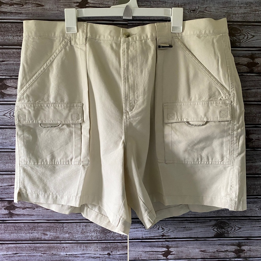 Columbia PFG Men's Cargo Shorts Size XXL Cream Pockets Logo Stretch Waist